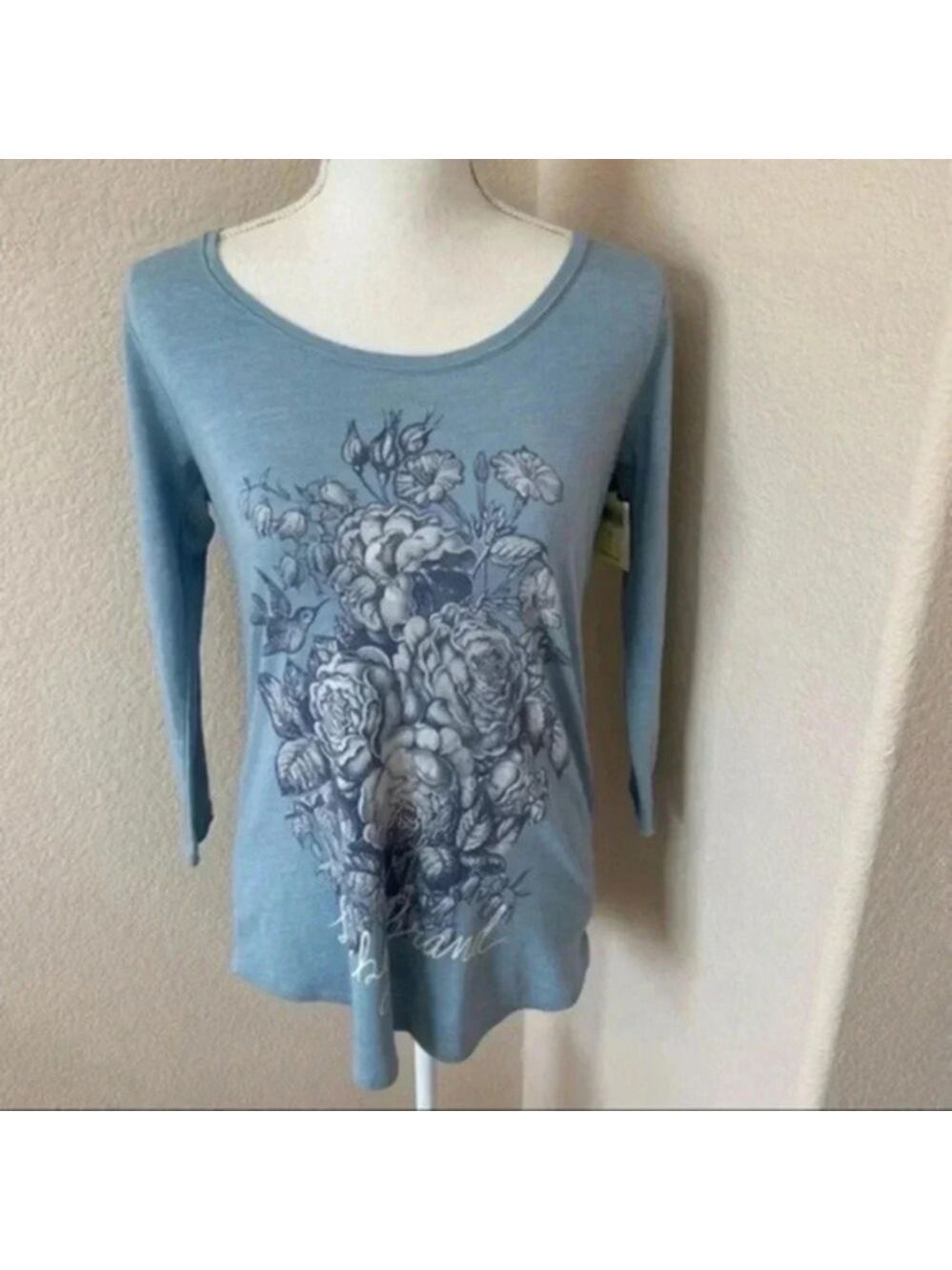 NWT Lucky Brand Blue Floral Tee Womens Size Small